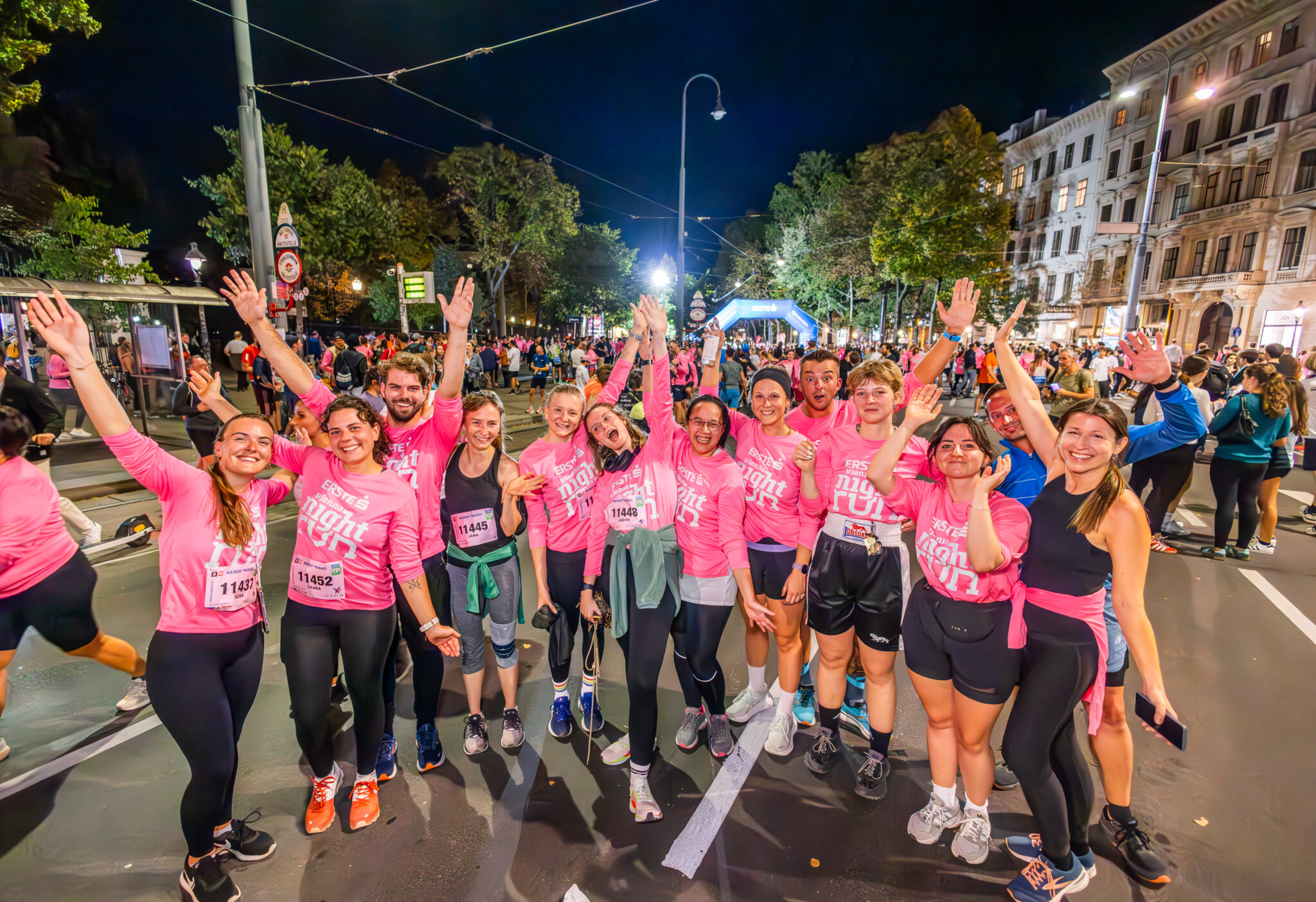 26.09.2024 Wien - Vienna Night Run - Firmenlauf - Run - Lauf - Joggen - Spass - gute Laune - Arbeitskollegen - Gemeinschaft - Sport - Fitness  - Gesundheit - Infront - 
Copyright Stephan Schuetze honorarfrei fuer Night Run